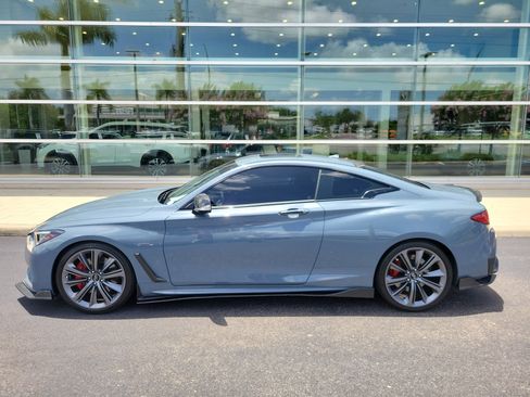 Used 2022 INFINITI Q60 Red Sport 400 w/ Carbon Fiber Package RWD image 7