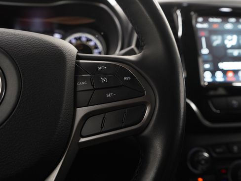 Used 2020 Jeep Cherokee Limited AWD/4WD image 26
