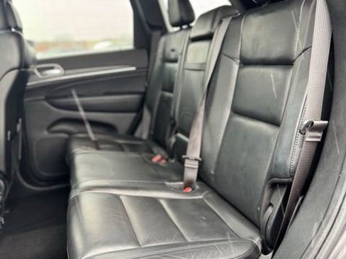 Used 2020 Jeep Grand Cherokee Limited image 28