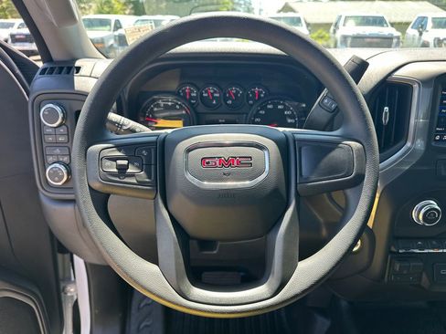 New 2026 GMC Sierra 1500 Pro w/ Pro Value Package AWD/4WD image 20