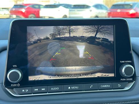 Used 2026 Nissan Rogue SV image 30