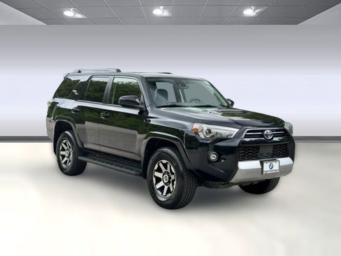 Used 2024 Toyota 4Runner TRD Off-Road AWD/4WD image 7