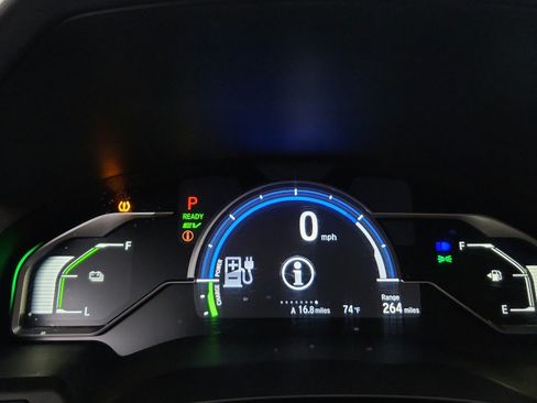 Used 2018 Honda Clarity Plug-In Hybrid image 15