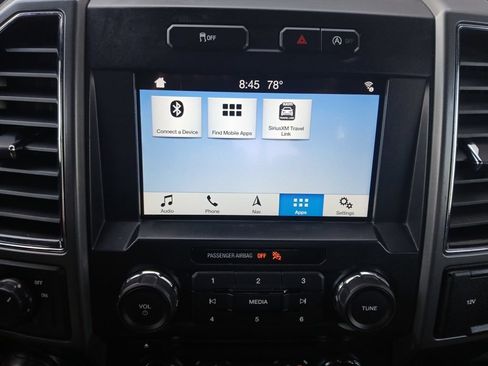 Used 2018 Ford F150 XLT w/ Equipment Group 302A Luxury RWD image 8