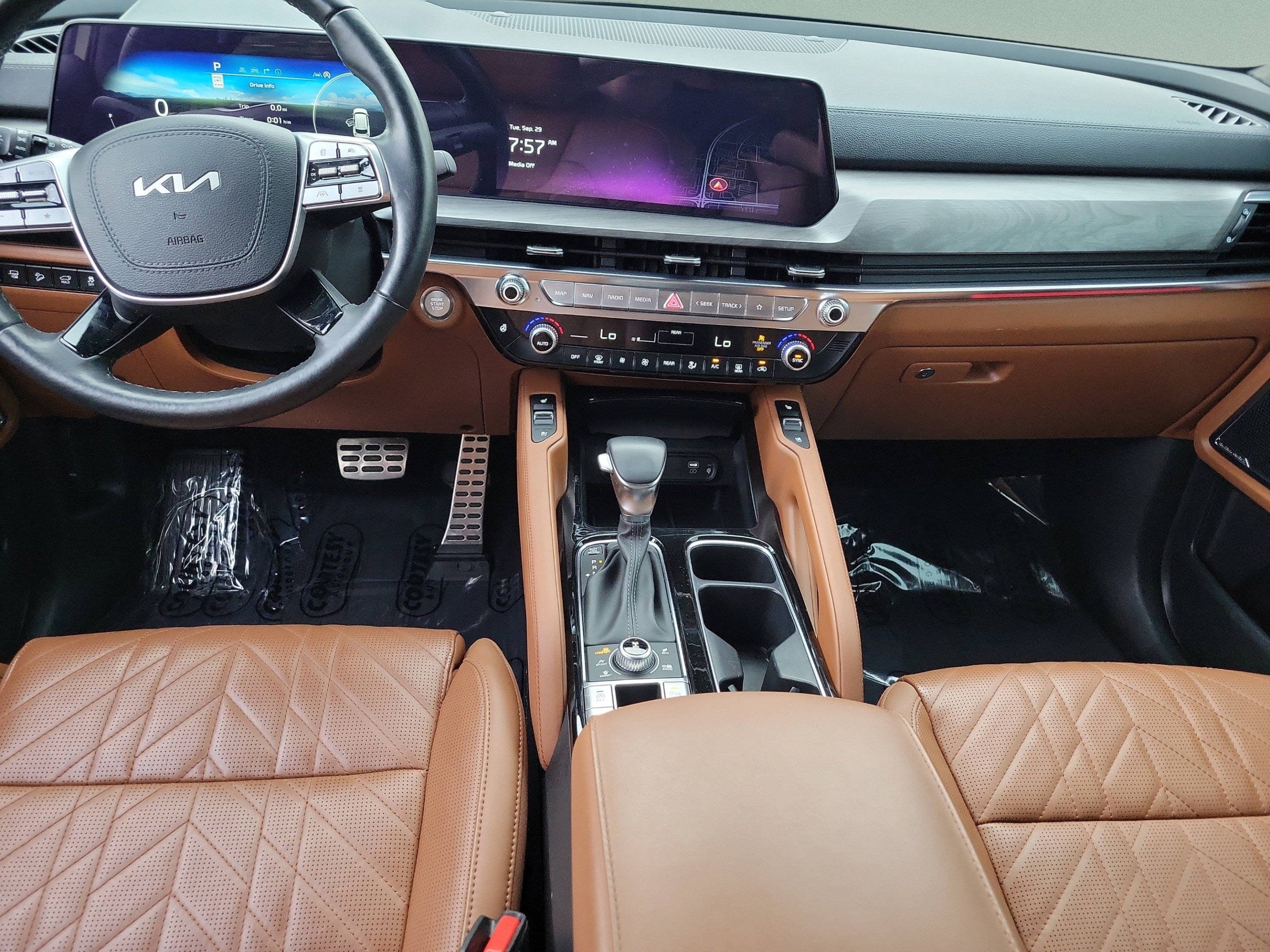 Certified 2024 Kia Telluride SX Prestige X-Line AWD/4WD image 10