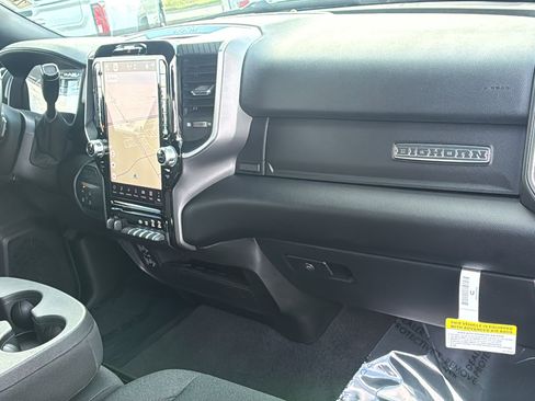 New 2026 RAM 2500 Big Horn AWD/4WD image 11