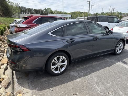 Certified 2023 Honda Accord LX image 10