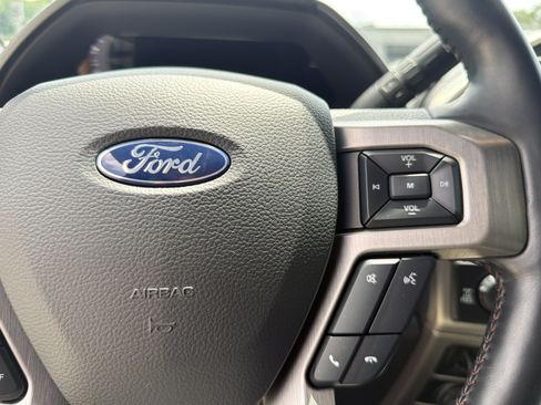 Used 2022 Ford F350 Platinum w/ Tremor Off-Road Package AWD/4WD image 29