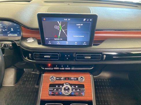 Used 2023 Lincoln Aviator Reserve w/ Equipment Group 201A AWD/4WD image 25