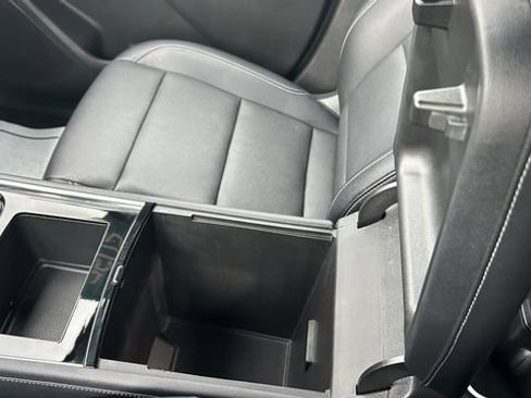 Certified 2025 Chevrolet Traverse LT AWD/4WD image 22