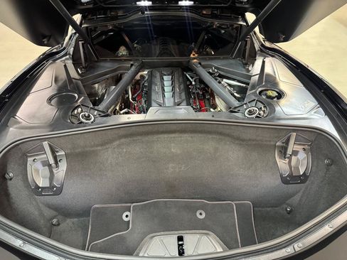 Used 2025 Chevrolet Corvette Stingray Coupe w/ Battery Protection Package RWD image 18