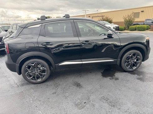 New 2026 Nissan Kicks SR w/ SR Premium Package image 6