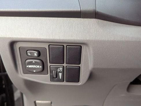 Used 2010 Toyota Prius Two image 18