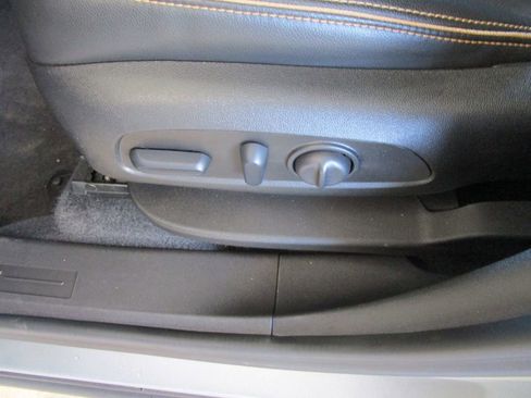 Used 2024 GMC Terrain AT4 image 19