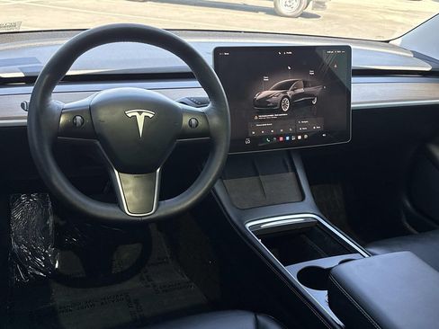 Used 2023 Tesla Model 3 Standard Range RWD image 6