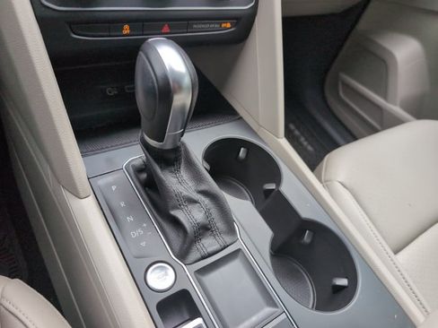 Used 2019 Volkswagen Atlas SE FWD image 15