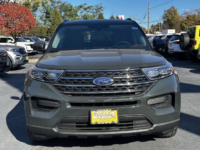 Certified 2023 Ford Explorer XLT AWD/4WD image 2