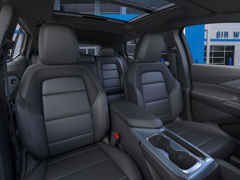 New 2026 Chevrolet Equinox EV LT image 17