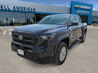 Used 2025 Toyota Tacoma SR5 AWD/4WD video 1