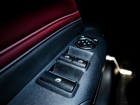 Used 2024 Ford Mustang Premium RWD image 15