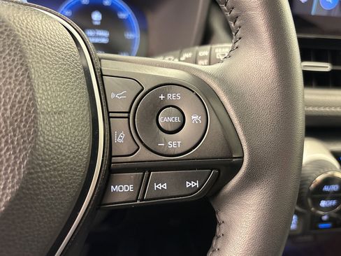 Used 2024 Toyota RAV4 Limited image 24