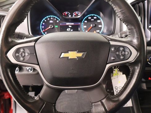 Used 2019 Chevrolet Colorado LT w/ LT Convenience Package image 3