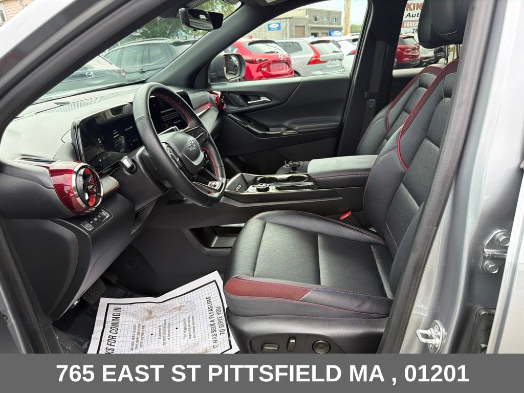 Used 2025 Chevrolet Equinox RS w/ Safety and Technology Package AWD/4WD image 16