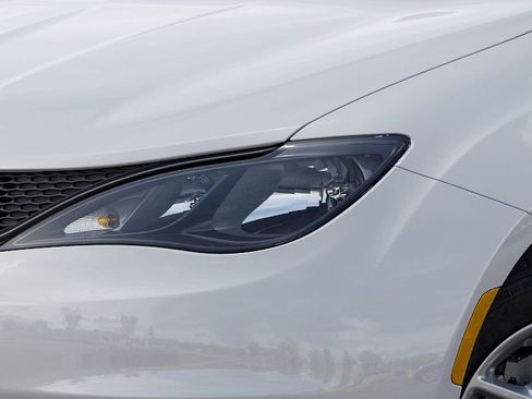 New 2026 Chrysler Voyager LX FWD image 10