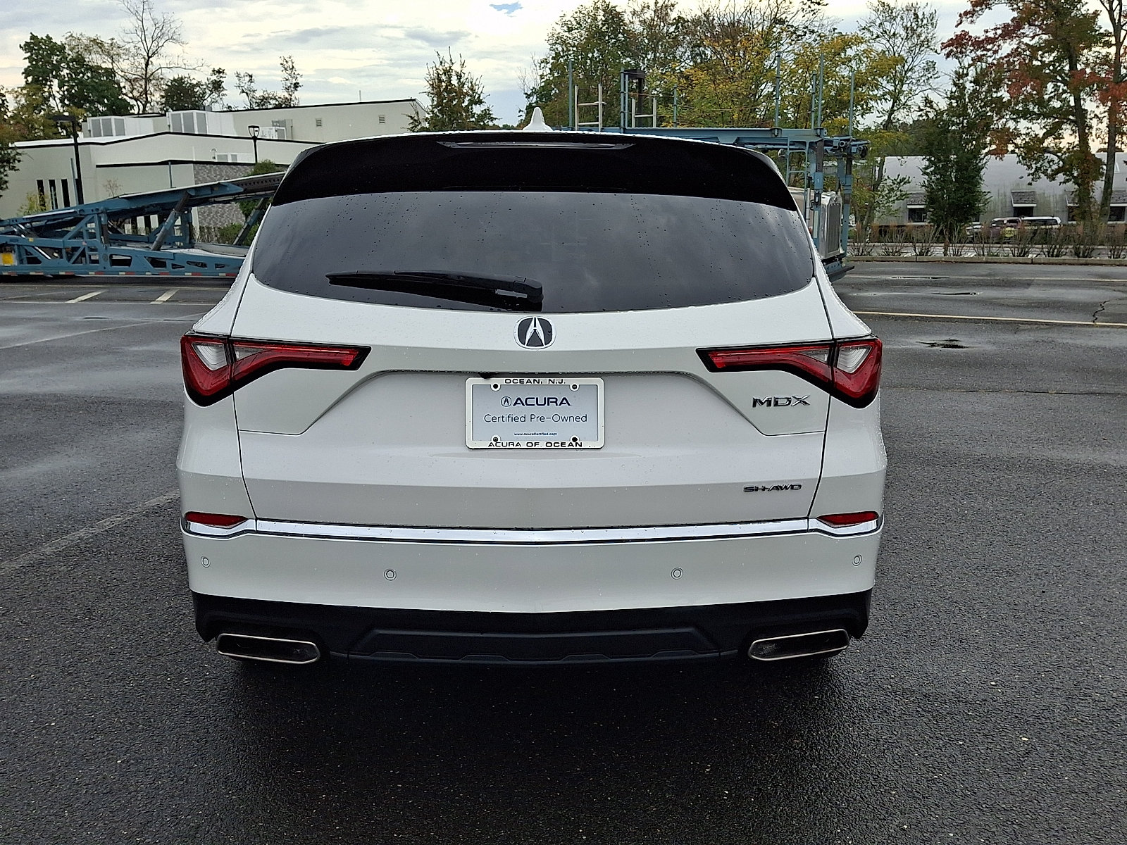 Certified 2024 Acura MDX w/ Technology Package AWD/4WD image 5