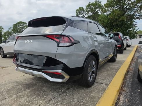 Certified 2025 Kia Sportage SX FWD image 17