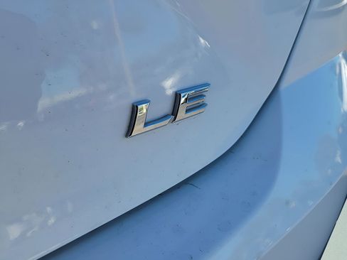 Used 2025 Toyota Camry LE image 8