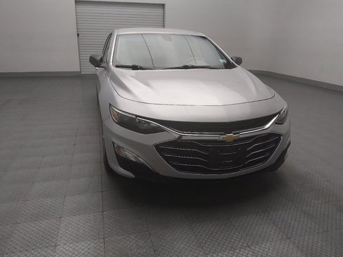 Used 2021 Chevrolet Malibu LS image 14