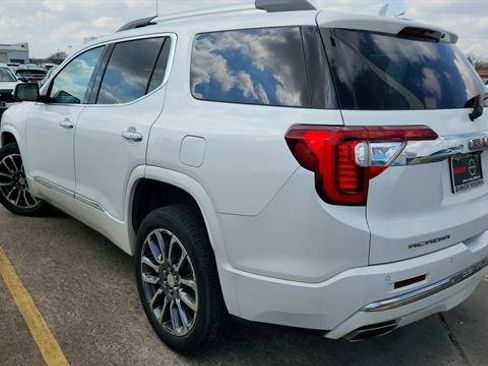 Used 2020 GMC Acadia Denali w/ Trailering Package image 3