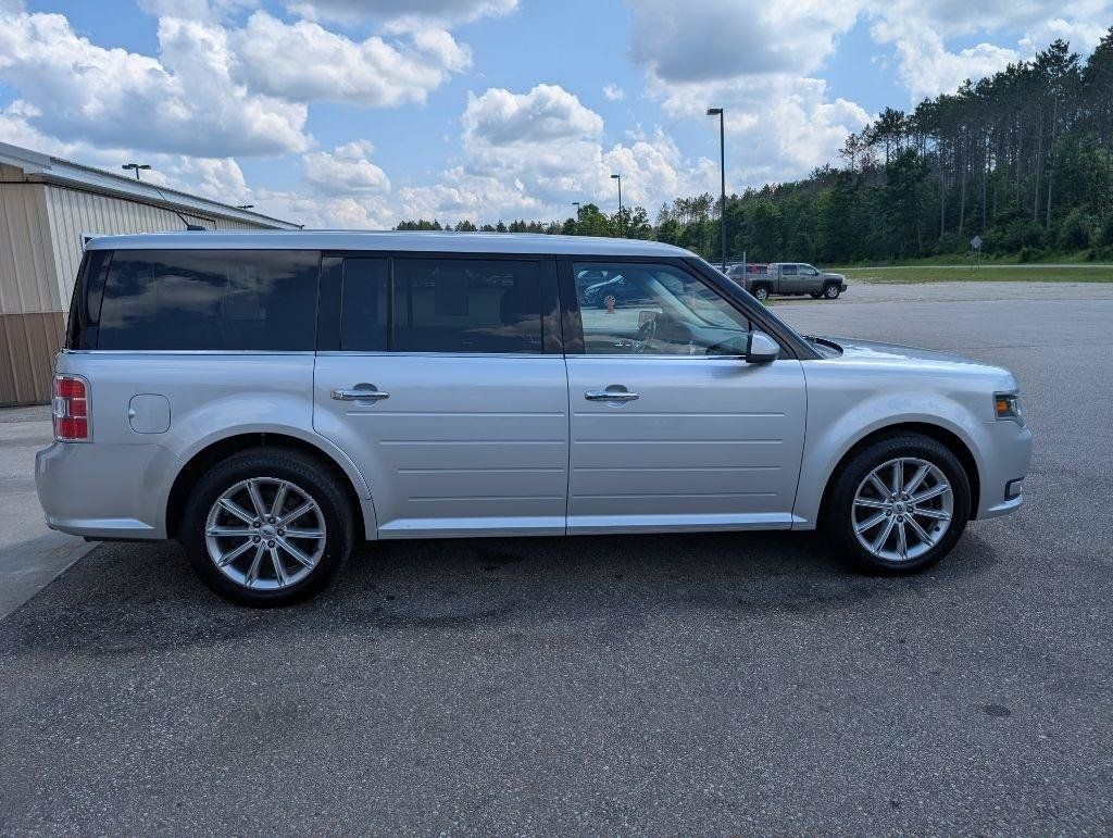 Used 2019 Ford Flex Limited AWD/4WD image 4