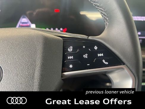 Used 2025 Audi Q5 Premium Plus w/ Premium Plus AWD/4WD image 27