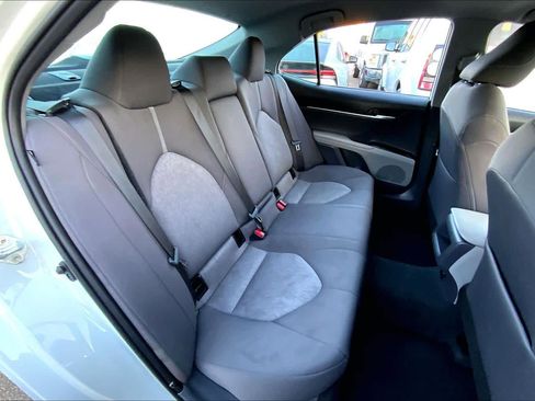 Used 2024 Toyota Camry LE w/ Convenience Package image 19