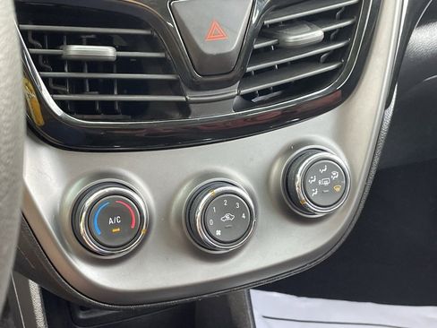 Used 2020 Chevrolet Spark LT image 6