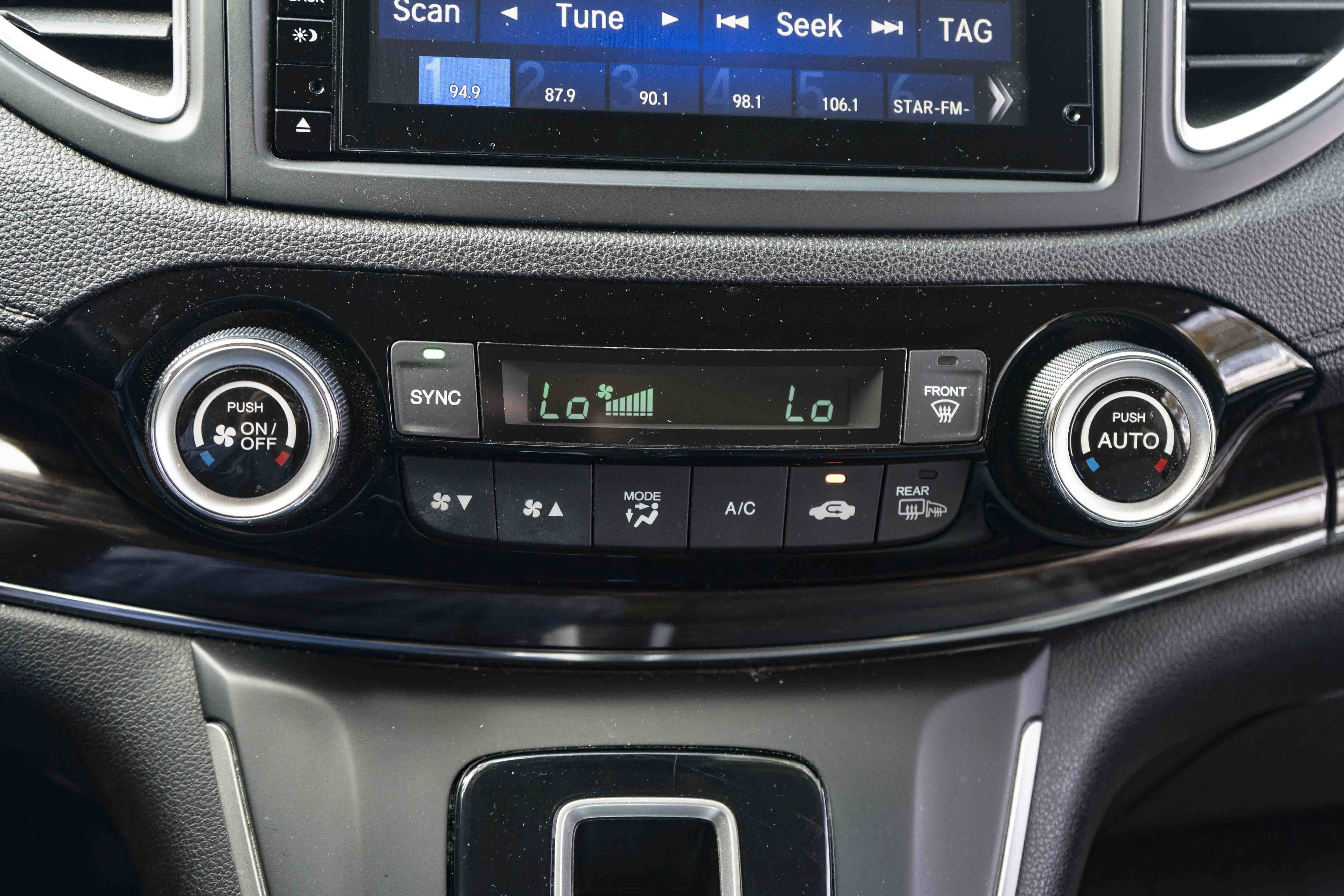 Used 2015 Honda CR-V Touring image 32
