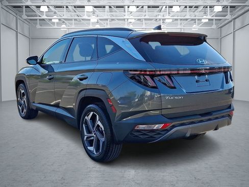 Certified 2023 Hyundai Tucson Limited AWD/4WD image 4