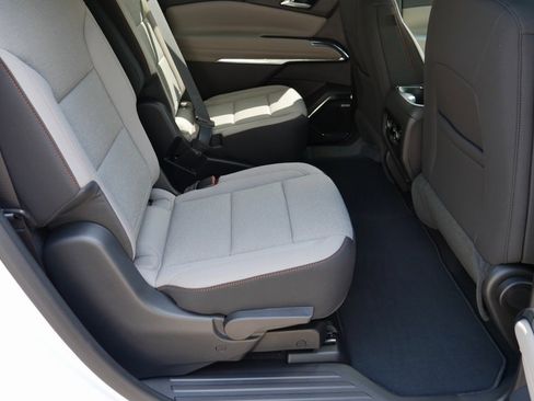 New 2026 Chevrolet Traverse LT w/ Enhanced Driving Package image 22