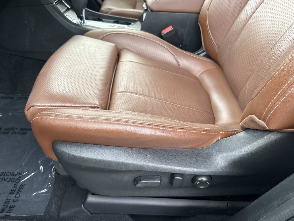 Used 2023 Subaru Ascent Touring AWD/4WD image 28