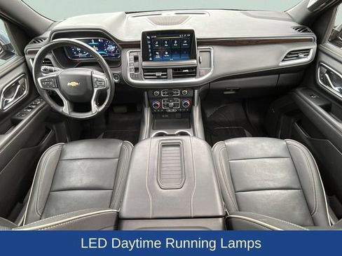 Used 2023 Chevrolet Suburban Premier AWD/4WD image 27