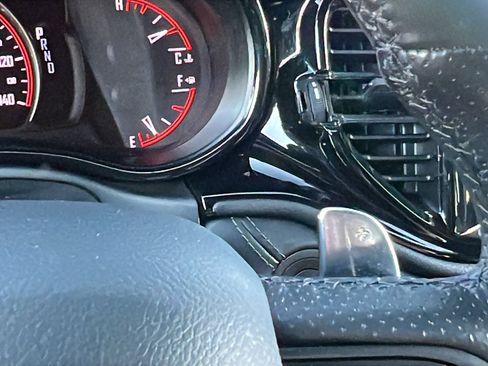 Used 2022 Dodge Durango GT image 34