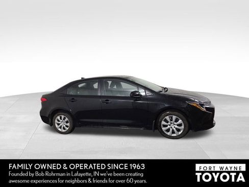 Used 2024 Toyota Corolla LE image 5