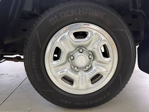 Used 2012 Toyota Tacoma 2WD Regular Cab image 21