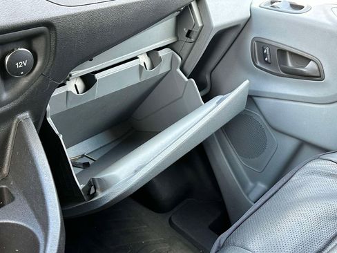 Used 2015 Ford Transit 250 130 Low Roof w/ Exterior Upgrade Package RWD image 31