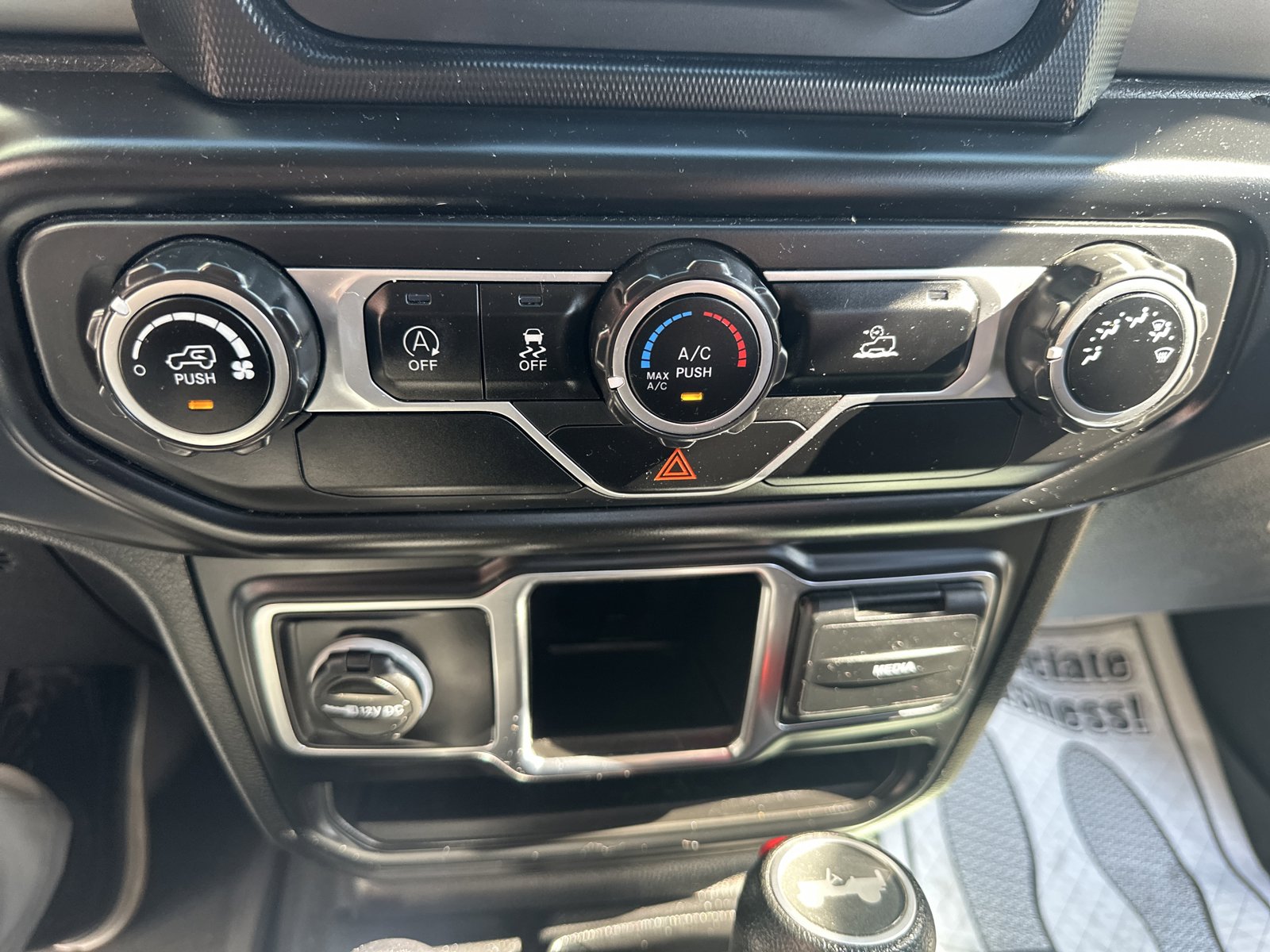 Used 2021 Jeep Wrangler Sport AWD/4WD image 14