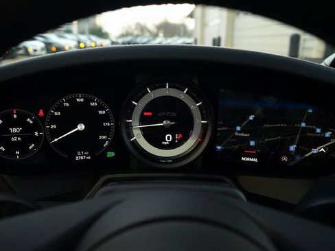 Used 2024 Porsche 911 Carrera GTS image 14