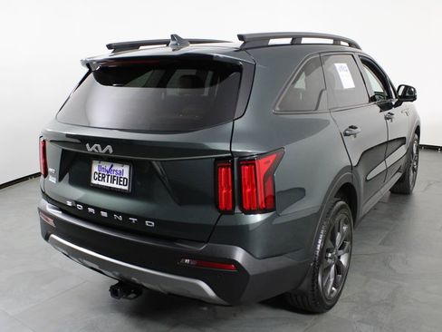 Used 2022 Kia Sorento SX Prestige w/ Rust Color Package image 14