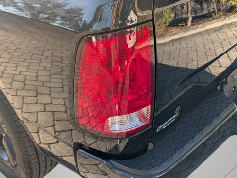 Used 2018 RAM 1500 Express w/ Express Value Package image 27